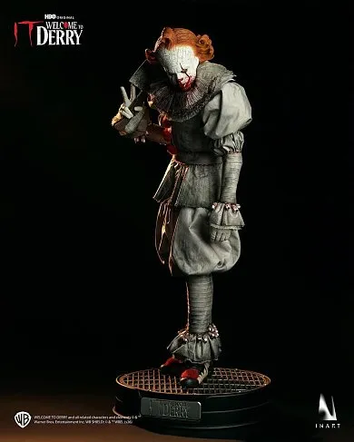Фигурка Пеннивайз — Inart AgA039 Welcome to Derry Pennywise 1/6 Figure