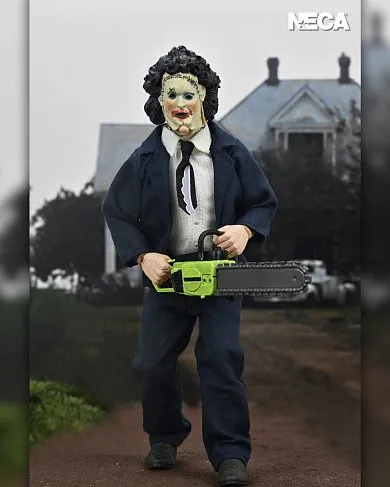 Фигурка Leatherface Pretty Woman — Neca Texas Chainsaw Massacre 50th Anniversary Clothed