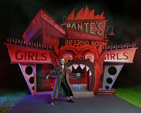 Фигурка Beetlejuice — Neca Trenchcoat Spikes Inferno Room DLX