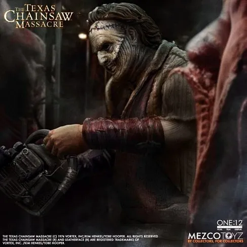Фигурка Leatherface 2003 — Mezco The Texas Chainsaw Massacre 1/12