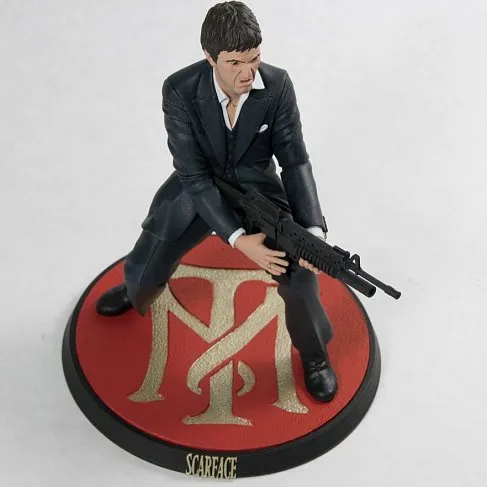 Фигурка Тони Монтаны — SD Toys Scarface Tony Montana Say Hello