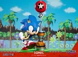 Фигурка Соник — First 4 Figures Sonic PVC