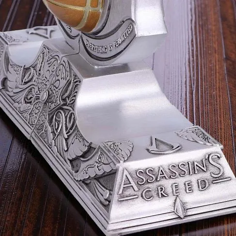 Статуэтка Apple of Eden — Nemesis Now Assassins Creed Bookends