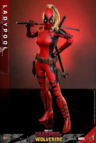 Фигурка Дэдпул — Hot Toys MMS747 Deadpool Wolverine Ladypool 1/6