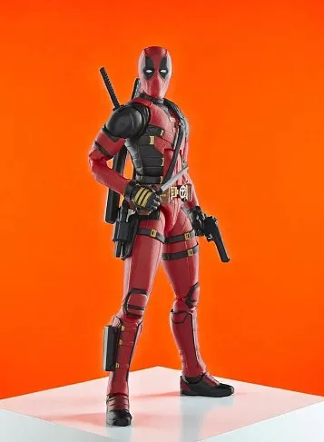 Фигурка Дэдпул — Hasbro Marvel Legends Deadpool and Wolverine Figure