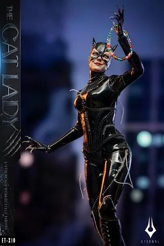 Фигурка Batman Returns Catwoman — Eternal Toys ETX10 1/6