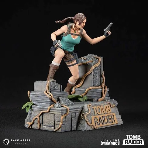 Фигурка Tomb Rider Lara Croft Modern Era — Dark Horse PVC Statue