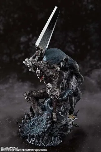 Фигурка Guts Berserker Armor — Bandai Figuarts Zero Touche Metallique