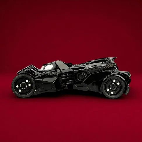 Модель Бэтмобиля — Batman Arkham Knight Diecast Model 1/24 Batmobile w figure