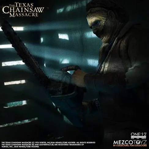 Фигурка Leatherface 2003 — Mezco The Texas Chainsaw Massacre 1/12