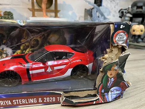 Модель Robotech 2020 Toyota Supra w Miriya Sterling — 1:24 Die-cast Model BD