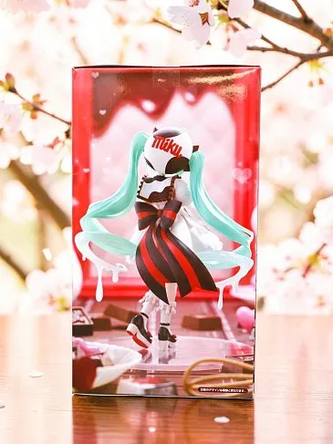 Фигурка Hatsune Miku X Tirol Choko Milk — FuRyu Trio-try-it Figure