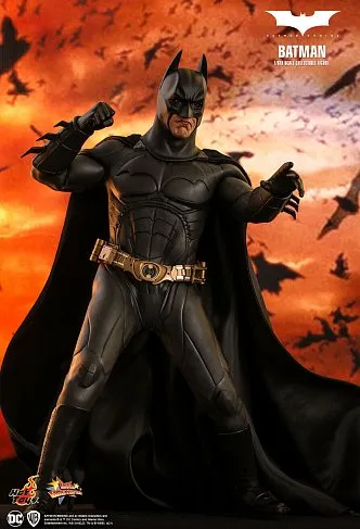 Фигурка Batman Exclusive — Hot Toys MMS595 Batman Begins 1/6