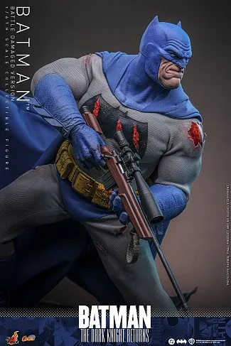 Фигурка Batman Battle Damaged Version — Hot Toys CMS031 Dark Knight Returns 1/6