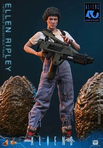 Фигурка Рипли — Hot Toys MMS895 Aliens Ellen Ripley 1/6 Deluxe Version
