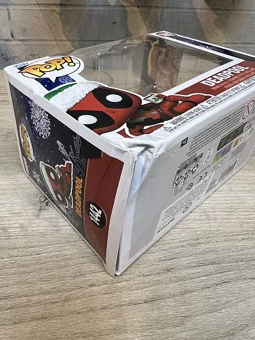 Фигурка Deadpool — Marvel Holiday Funko Pop! Vinyl 1442 BD