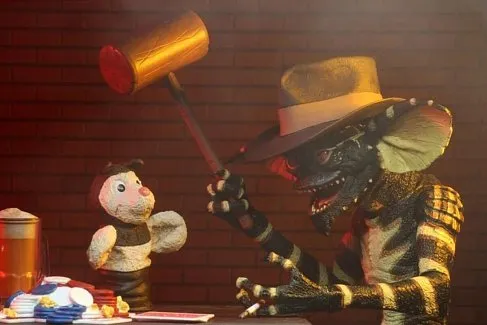 Фигурка Гремлин — Neca Gremlins Ultimate Flasher Figure
