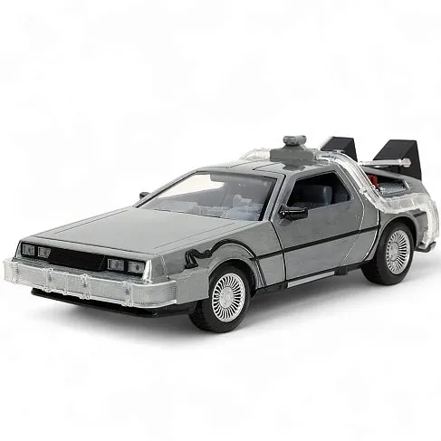 Модель ДеЛориан — Back to the Future Die-Cast Time Machine 1/24