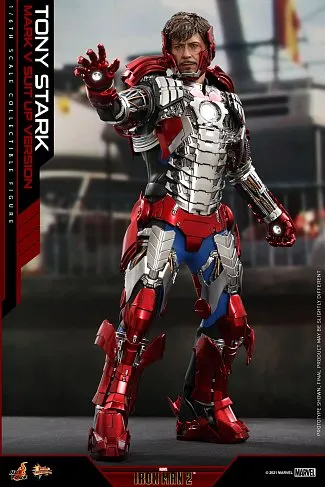 Фигурка Iron Man — Hot Toys MMS600 Tony Stark Mark V Suit up 1/6