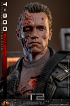 Фигурка Terminator 2 DX46 — Hot Toys Battle Damaged T-800V2 1/6