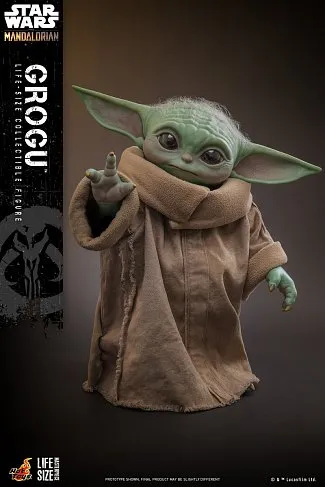 Фигурка Малыш Грогу — Hot Toys LMS015 The Mandalorian Grogu 1/1