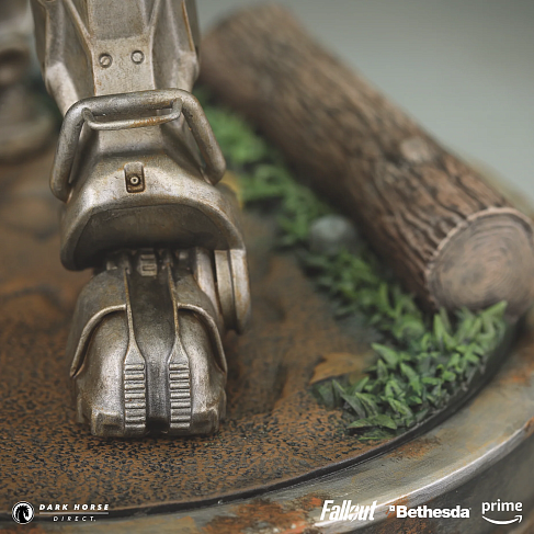 Фигурка Fallout TV Maximus — Dark Horse Statue