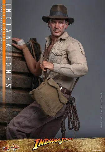 Фигурка Indiana Jones Temple of Doom Deluxe Version — Hot Toys MMS861 1/6 Figure