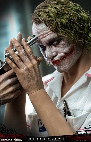 Фигурка Джокер — Ekuaz Studio EKS014 The Dark Knight Joker (Nurse Clown) 1/6