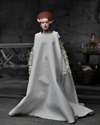 Фигурка Bride of Frankenstein — Neca Universal Monsters Ultimate Color