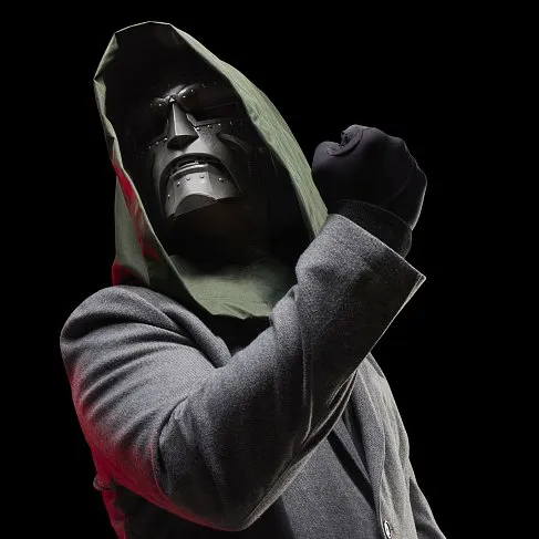 Шлем Doctor Doom Helmet — Hasbro Marvel Legends