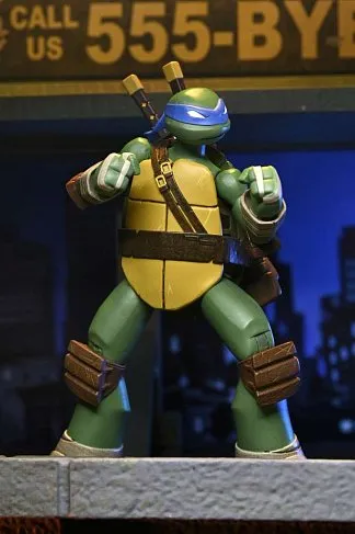 Фигурка Cartoon Leonardo Ultimate — Neca TMNT 2012 Figure