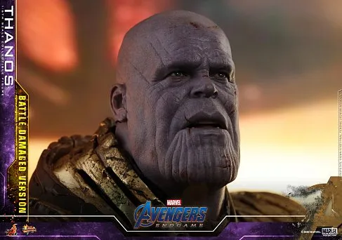 Фигурка Thanos — Hot Toys MMS564 Endgame 1/6 Battle Damaged