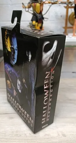 Фигурка Майкл Майерс — Neca Halloween Resurrection Michael Myers Ultimate BD