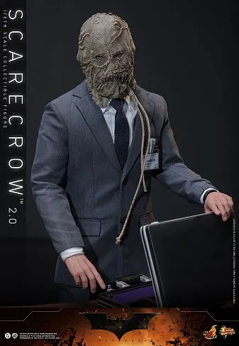 Фигурка Scarecrow 2.0 — Hot Toys MMS801 Batman Begins 1/6
