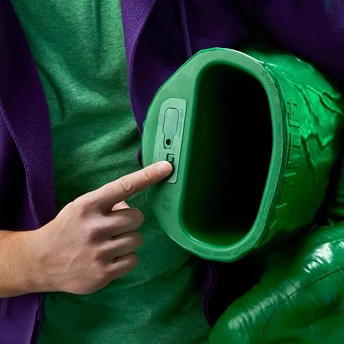 Кулаки Халка — Hasbro Marvel Legends Incredible Hulk Electronic Fists