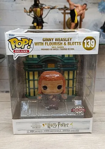 Фигурка Harry Potter Diagon Alley — Funko Pop! Flourish Blotts Town Exclusive BD