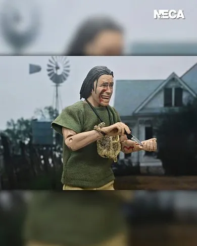 Фигурка Hitchhiker — Neca Texas Chainsaw Massacre 50th Anniversary Clothed