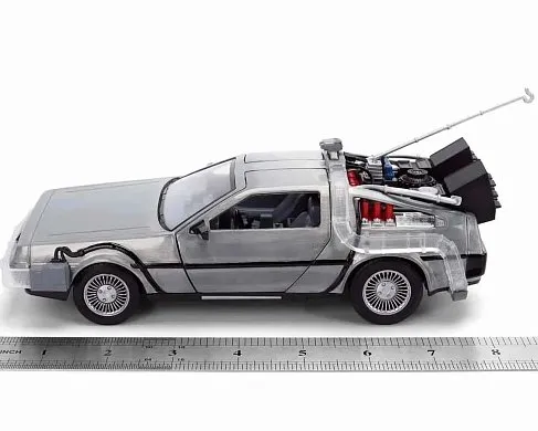 Модель ДеЛориан — Back to the Future 40th Anniversary 1/24 Die-cast Model Limited Edition