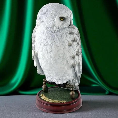 Фигурка Букли — Noble Collection Harry Potter Magical Creatures Hedwig 24 cm