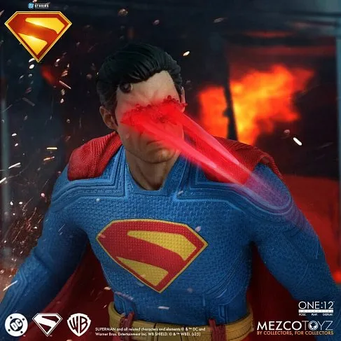 Фигурка Superman 2025 — Mezco One 12 Collective