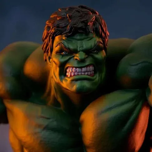 Фигурка Халк — Marvel Hulk Classic Deluxe Gallery Diorama