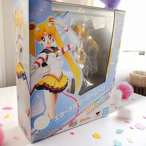 Фигурка Сейлор Мун — Bandai Sailor Moon Pretty Guardian Eternal