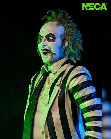 Фигурка Beetlejuice 1988 Stripe Suit — Neca Talking 1/4 Figure