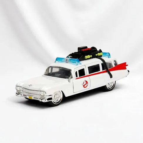 Модель Ecto-1 — Ghostbusters Diecast Model 1/32 1959 Cadillac