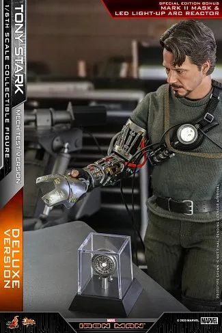 Фигурка Tony Stark Mech Test — Hot Toys MMS582 Iron Man  1/6 Deluxe