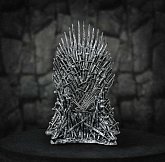 Модель Железный трон — Cinereplicas Game of Thrones Iron Throne Magnetic Stand