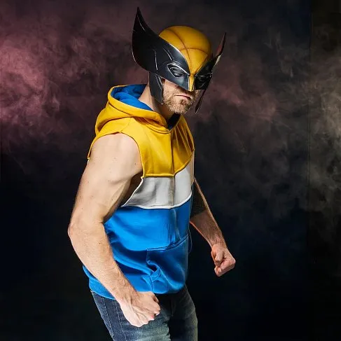 Шлем Росомахи — Hasbro Marvel Legends Premium Wolverine Mask