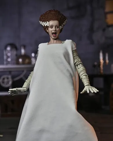 Фигурка Bride of Frankenstein — Neca Universal Monsters Ultimate Color