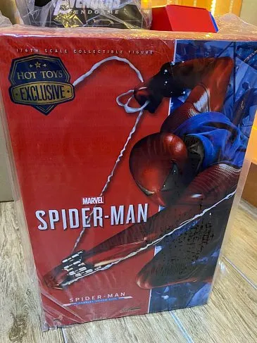 Фигурка Спайдермена — Hot Toys Spider-Man VGM 1/6 Scarlet Spider Suit 2019 Toy Fair Exclusive