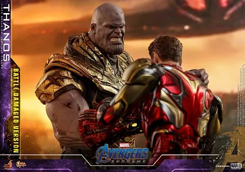 Фигурка Thanos — Hot Toys MMS564 Endgame 1/6 Battle Damaged